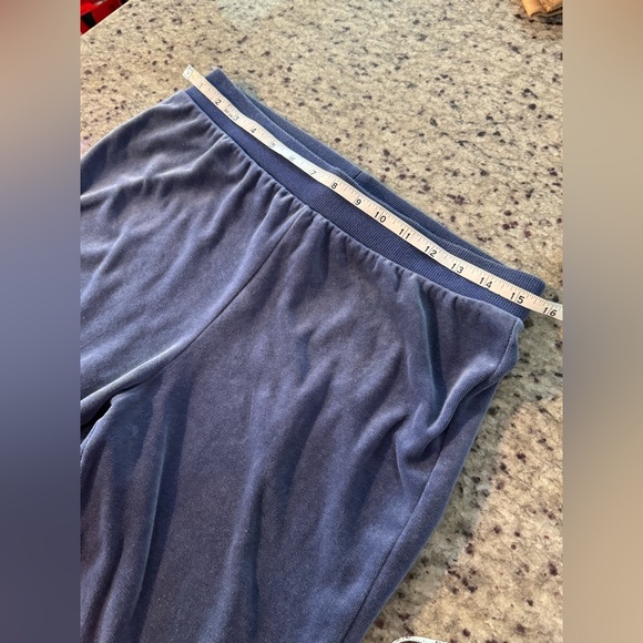 St. John Sport 3 piece tracksuit set velour velvet vintage with belt size Small - Picture 9 of 10